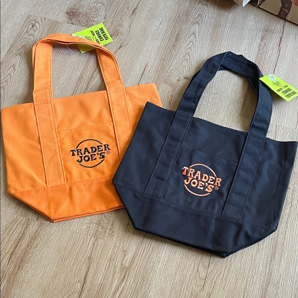 Trader Joe's Orange and Black Halloween mini Tote Bags